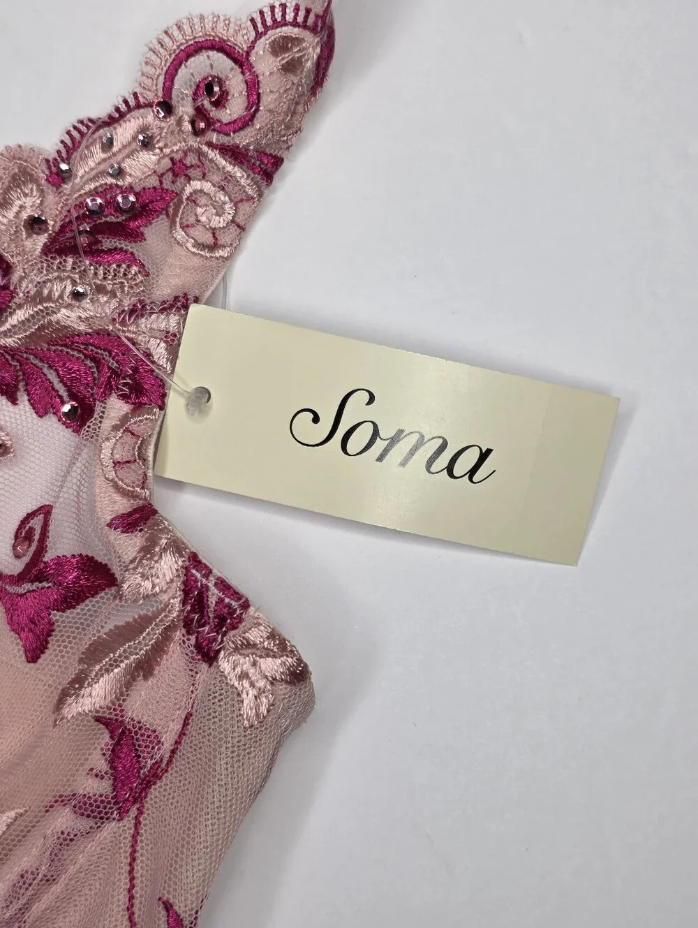 Soma Bra Sensuous Lace Unlined Pink Floral Embroidery Size 34C NWT